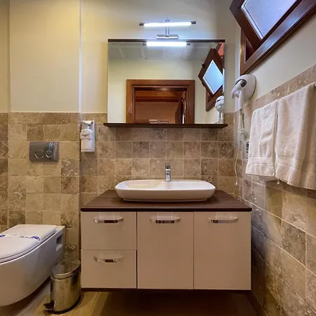 Hotel Tarihi Kumbaba *