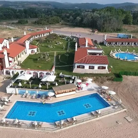 Tarihi Kumbaba Hotel Sile